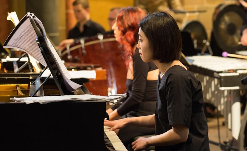 Claudia J Birkholz und JiHyun Bang