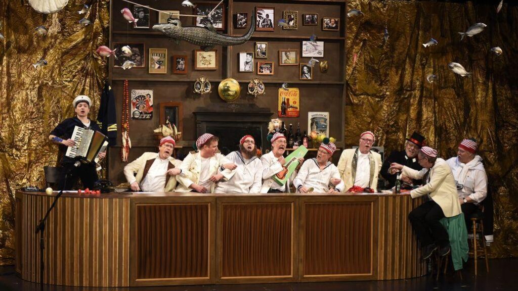 Shantychor Hart Backbord und Nagelritz © Golden City